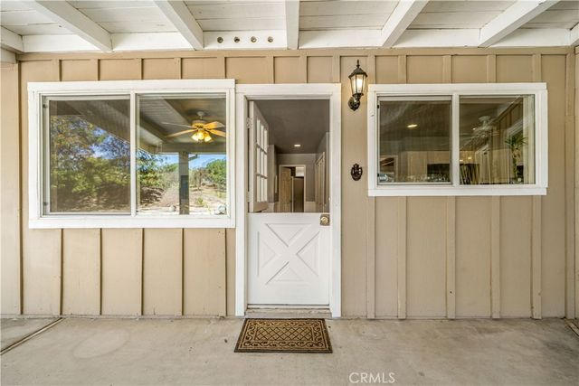 39980 Via Fernando, Temecula, CA 92592