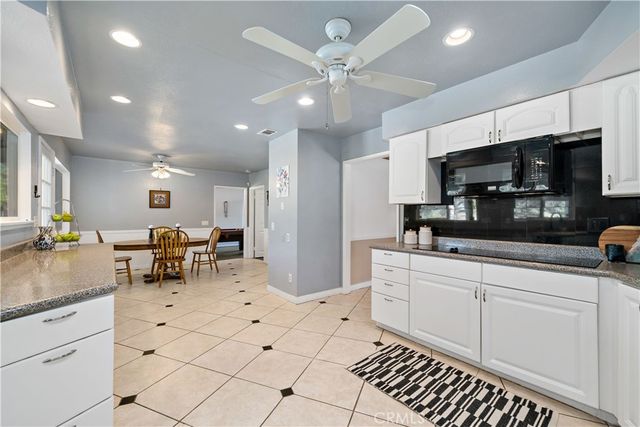 39980 Via Fernando, Temecula, CA 92592