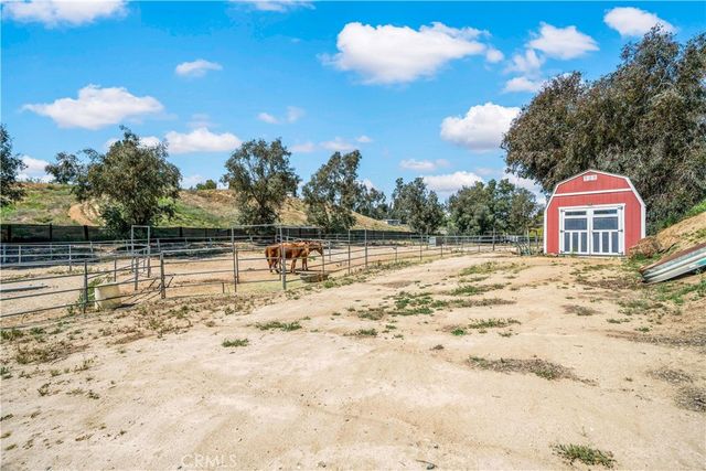 39980 Via Fernando, Temecula, CA 92592