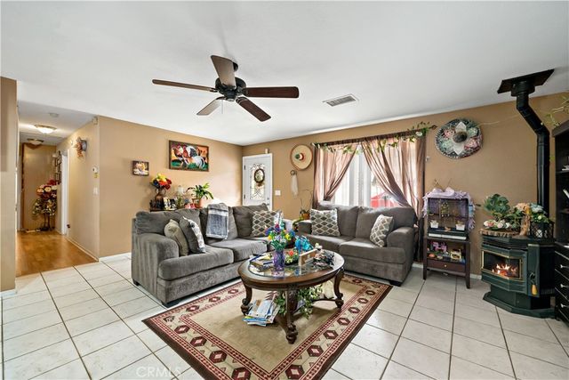 39980 Via Fernando, Temecula, CA 92592