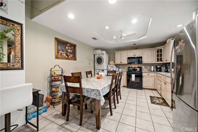 39980 Via Fernando, Temecula, CA 92592