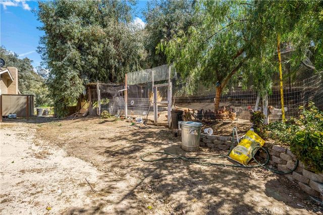39980 Via Fernando, Temecula, CA 92592