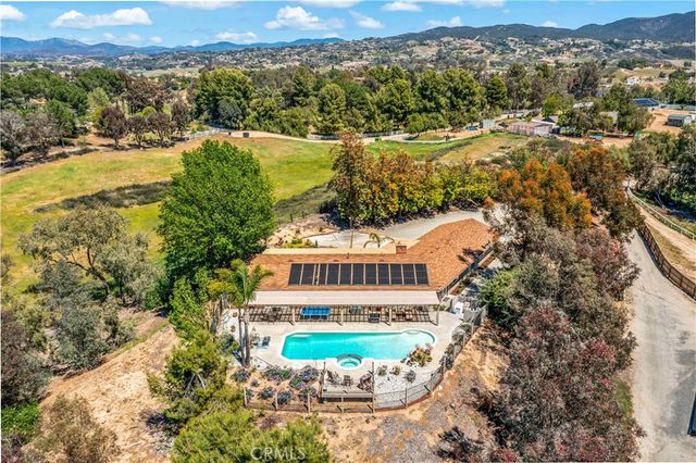 39980 Via Fernando, Temecula, CA 92592
