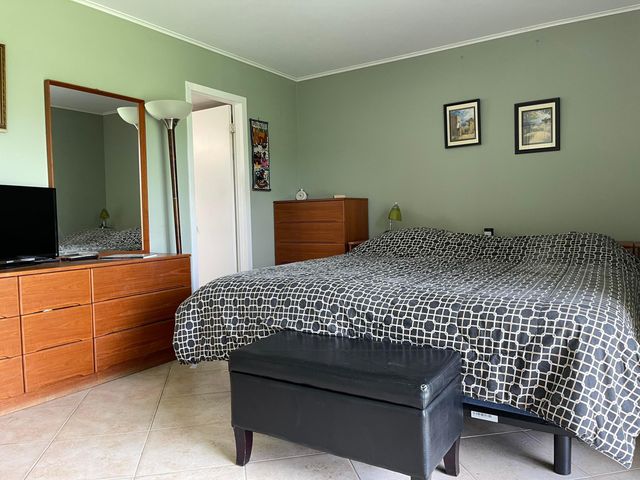 27 Mansfield, Boca Raton, FL 33434