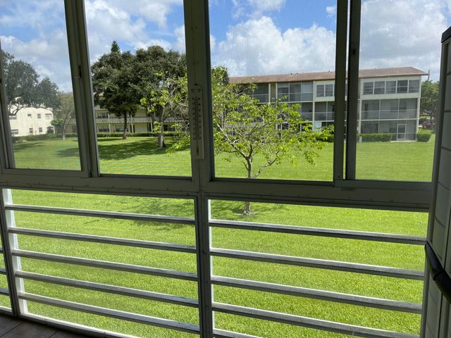 27 Mansfield, Boca Raton, FL 33434