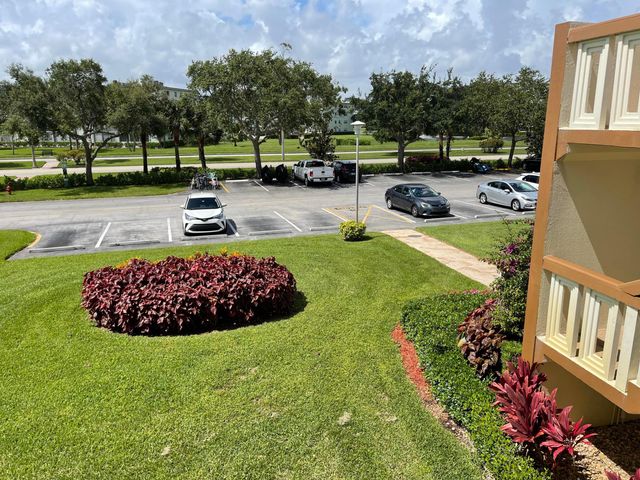 27 Mansfield, Boca Raton, FL 33434