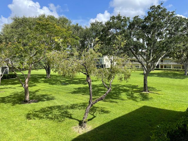 27 Mansfield, Boca Raton, FL 33434