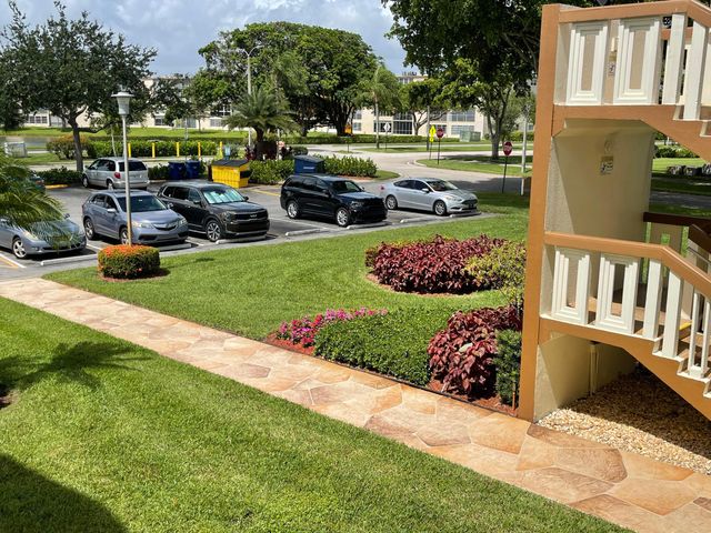 27 Mansfield, Boca Raton, FL 33434