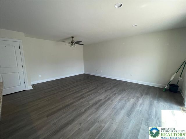 1610 Ravena Street, Bethlehem City, PA 18015