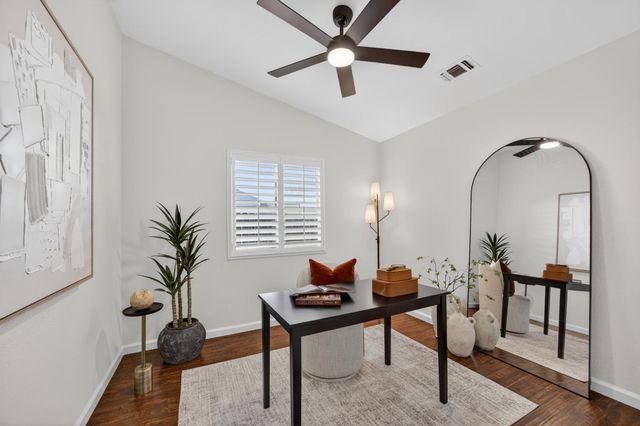 9801 Savonna Ct, Elk Grove, CA 95757