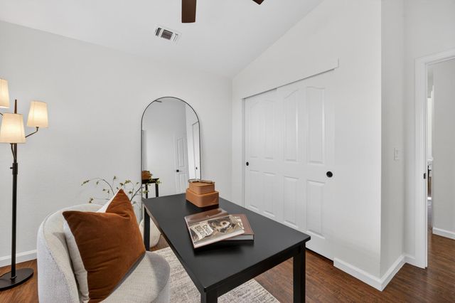 9801 Savonna Ct, Elk Grove, CA 95757