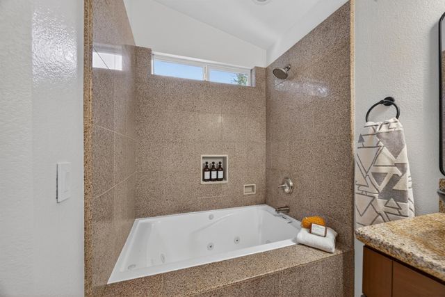 9801 Savonna Ct, Elk Grove, CA 95757
