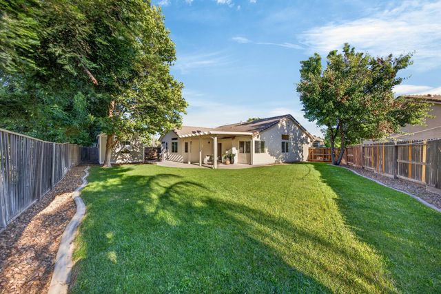 9801 Savonna Ct, Elk Grove, CA 95757