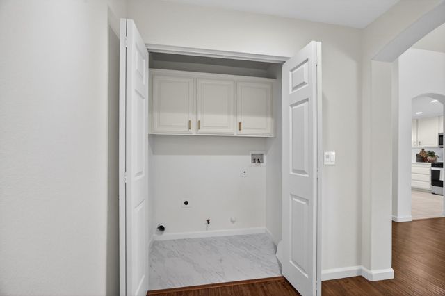 9801 Savonna Ct, Elk Grove, CA 95757