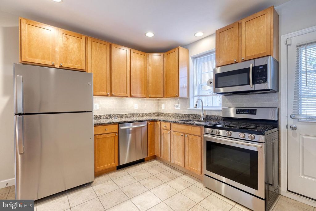 3638 KESWICK RD, Baltimore, MD 21211