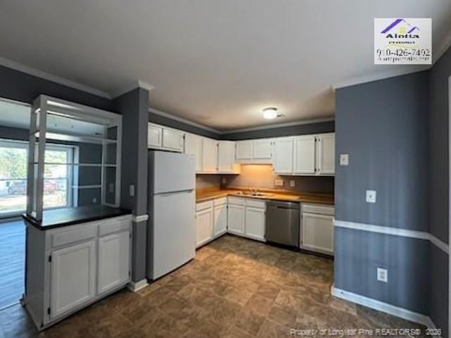 5716 Five Sisters Court, Fayetteville, NC 28311