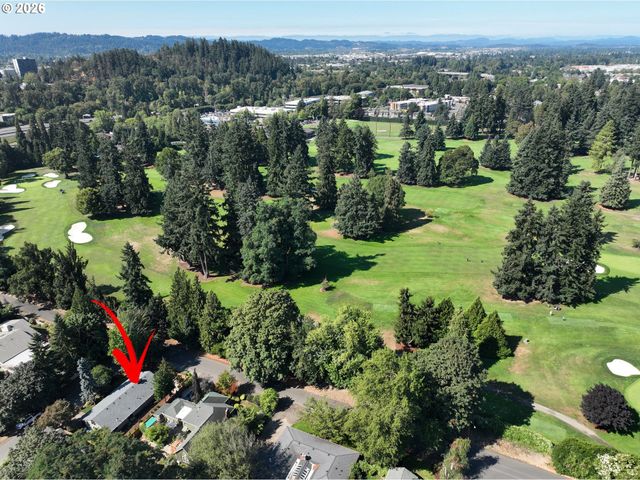 2015 EASTWOOD Ln, Eugene, OR 97401