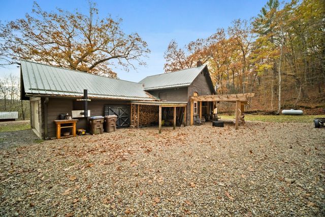 19896 TOWPATH Road, Meadville, PA 16335