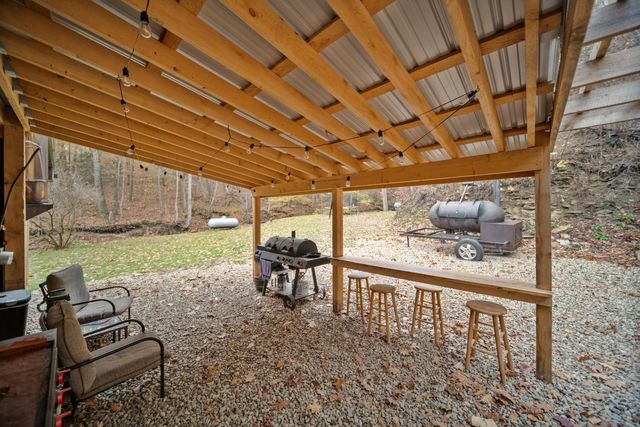 19896 TOWPATH Road, Meadville, PA 16335