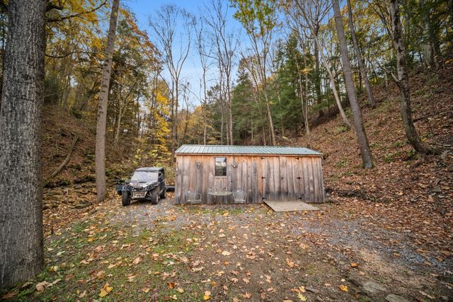 19896 TOWPATH Road, Meadville, PA 16335