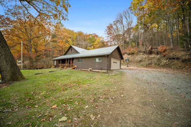 19896 TOWPATH Road, Meadville, PA 16335