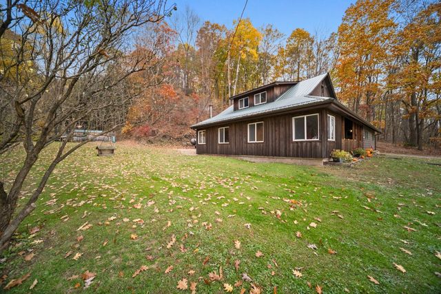 19896 TOWPATH Road, Meadville, PA 16335