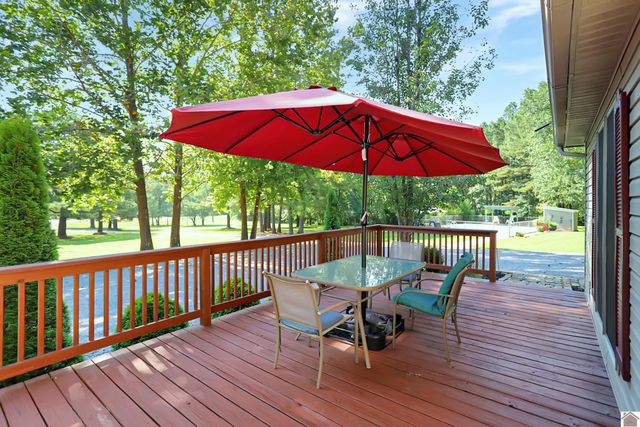 13492 State Route 94 E, Murray, KY 42071