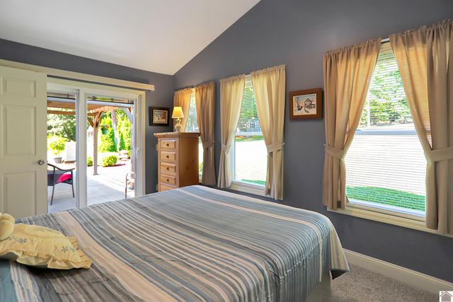 13492 State Route 94 E, Murray, KY 42071