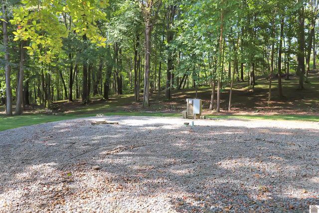 13492 State Route 94 E, Murray, KY 42071