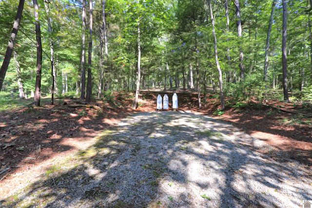 13492 State Route 94 E, Murray, KY 42071