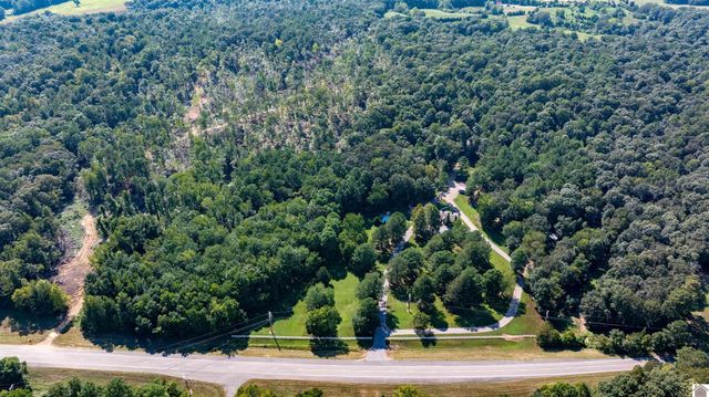 13492 State Route 94 E, Murray, KY 42071