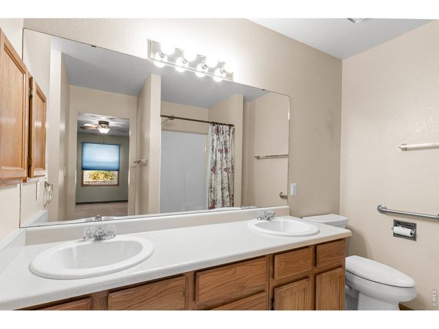207 N 44th Ave, Greeley, CO 80634