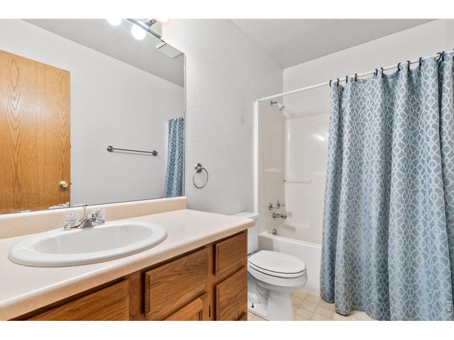 207 N 44th Ave, Greeley, CO 80634