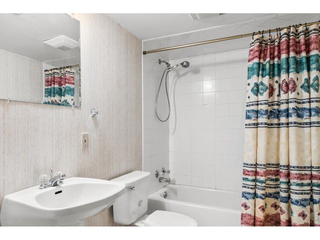 207 N 44th Ave, Greeley, CO 80634
