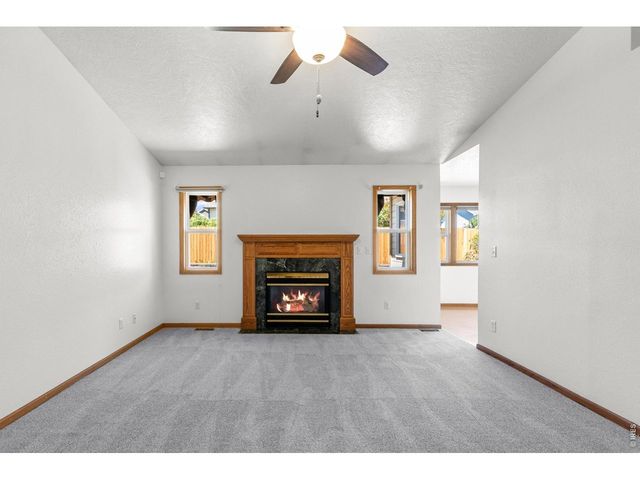 207 N 44th Ave, Greeley, CO 80634