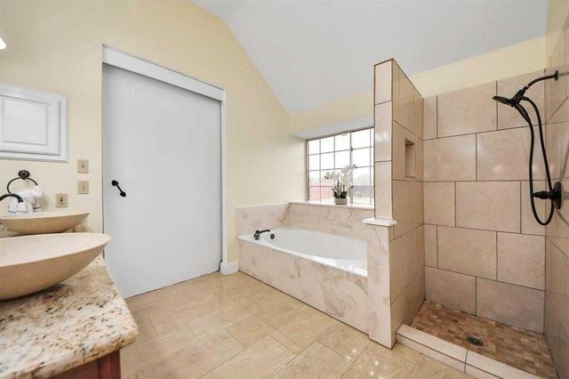10422 Springland Court, Houston, TX 77065