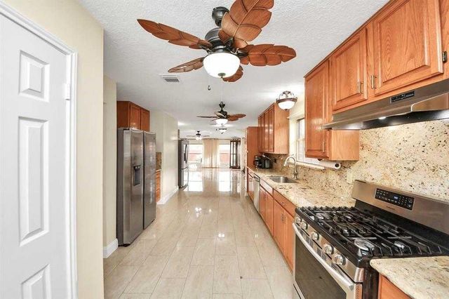 10422 Springland Court, Houston, TX 77065