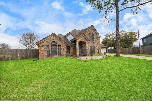 10422 Springland Court, Houston, TX 77065