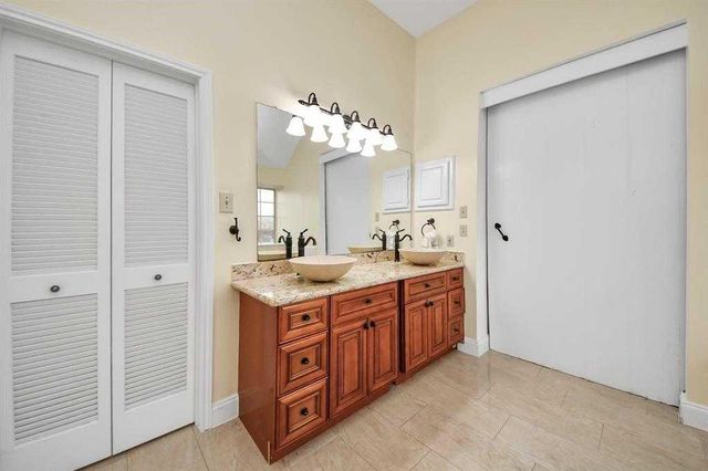 10422 Springland Court, Houston, TX 77065