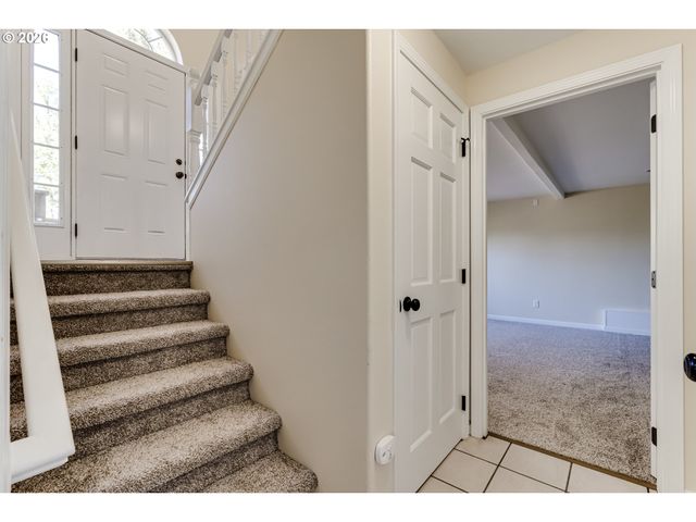 3417 VIDERA Dr, Eugene, OR 97405