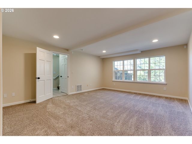 3417 VIDERA Dr, Eugene, OR 97405