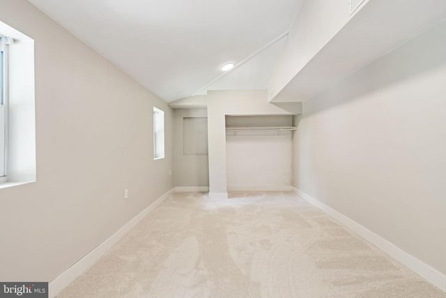 4526 ROUNDHILL RD, Alexandria, VA 22310