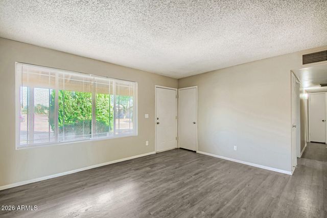 14808 N 38TH Street, Phoenix, AZ 85032