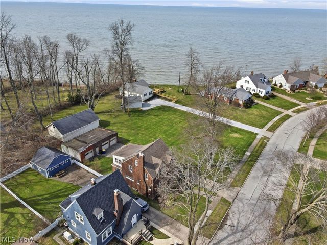 2679 Walnut Boulevard, Ashtabula, OH 44004