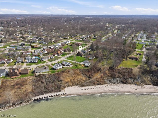 2679 Walnut Boulevard, Ashtabula, OH 44004