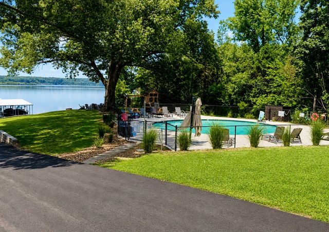 1520 Old Springville Rd, Springville, TN 38256