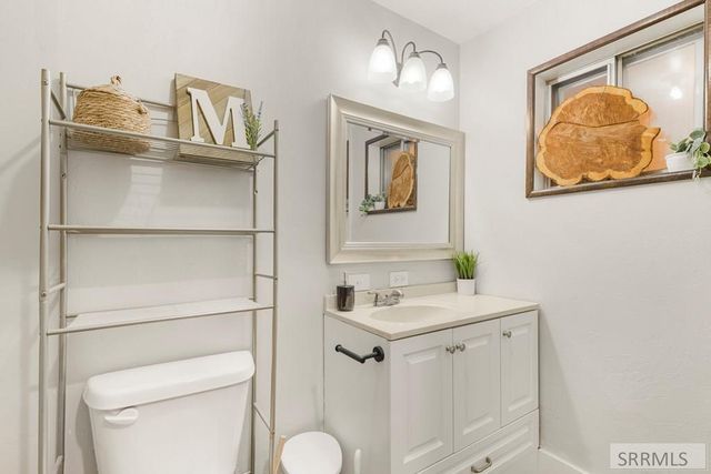 3242 E Lincoln Road, Idaho Falls, ID 83401