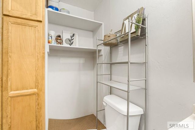 3242 E Lincoln Road, Idaho Falls, ID 83401