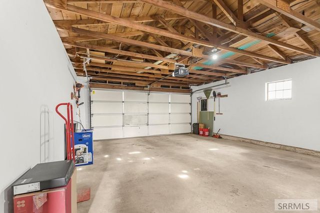 3242 E Lincoln Road, Idaho Falls, ID 83401