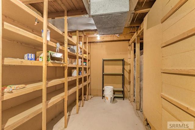 3242 E Lincoln Road, Idaho Falls, ID 83401